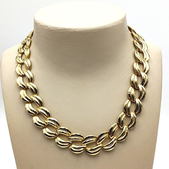 Vintage 1980's 18" Flat Link Goldtone Chain Necklace - Picture 2 of 8